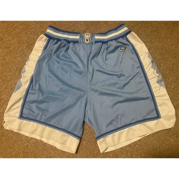 Nike Shorts Vintage 9s Xxl 2xl Nike Team North Carolina Tar